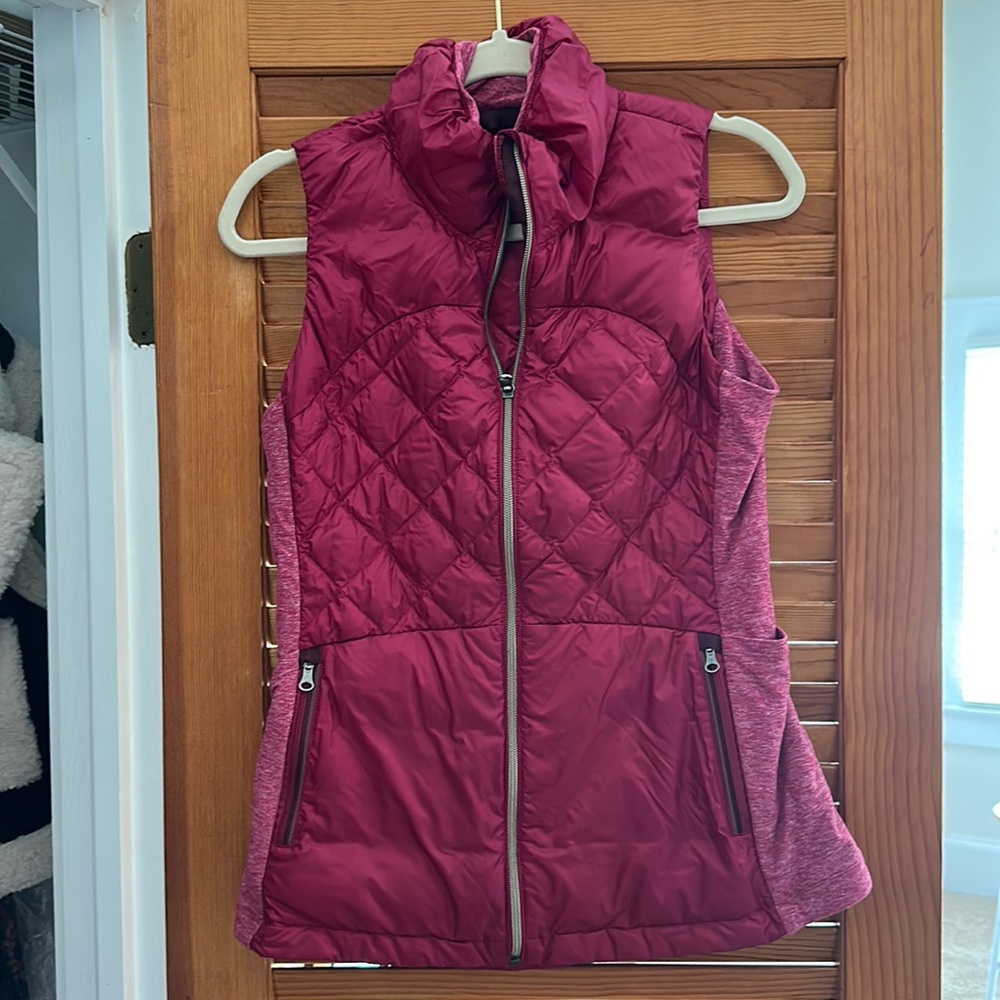 Lulu lemon puffer vest SOLD